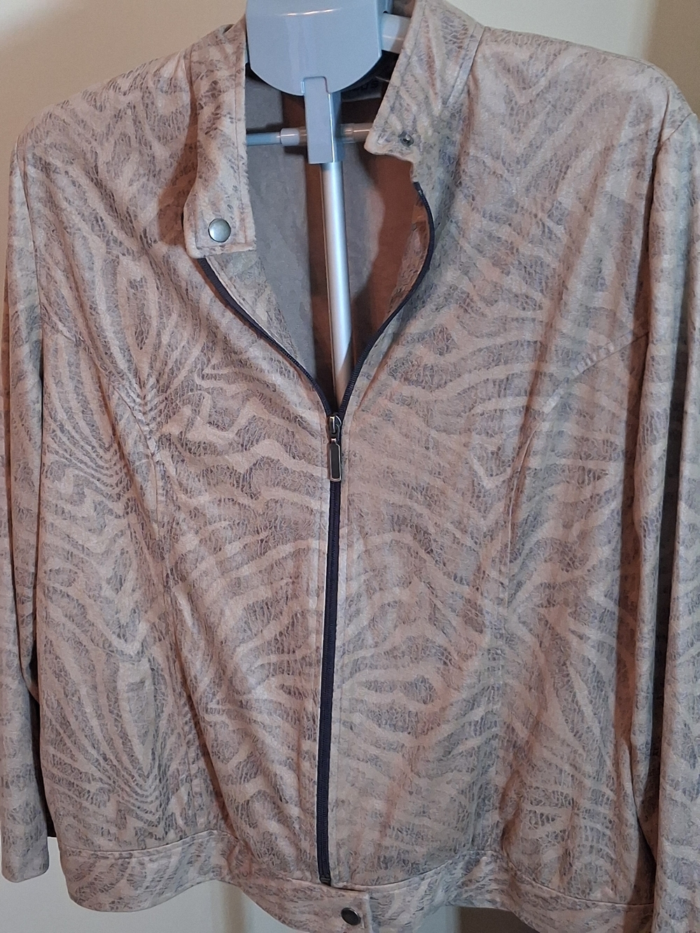 Chico's Neutral Taupe Patterned Zip-Up Bomber Jacket